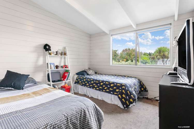 17 Hoylake Place Wattle Downs_10