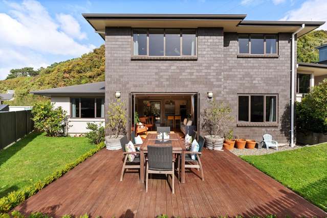 Your Hidden Haven in Crofton Downs