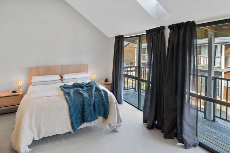 11 Rochdale Way Stoke_20