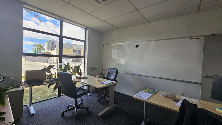 129 Maraekakaho Road Camberley_3