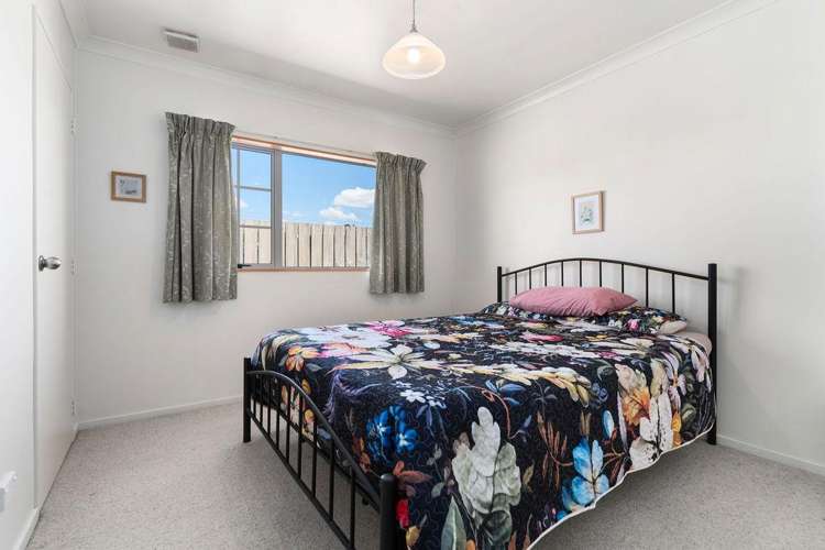 10C Seddon Street Carterton_9