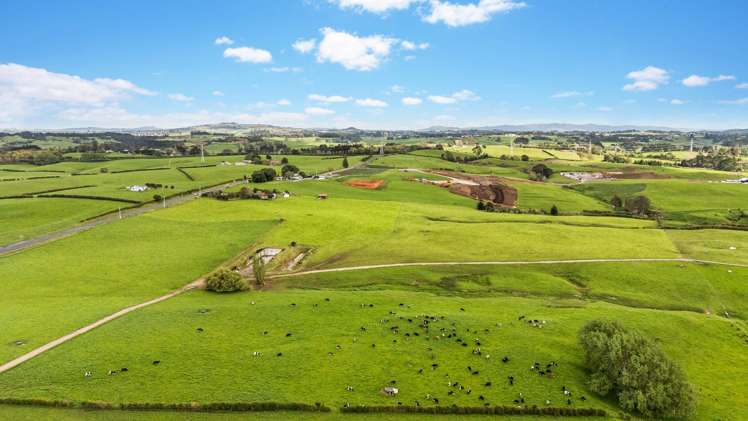 83A Glenbrook Road Karaka_12