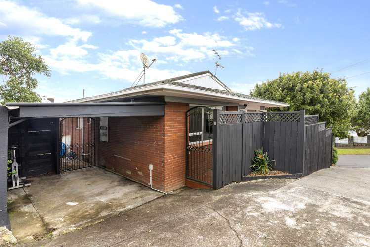 1/11 Huapai Street Onehunga_13