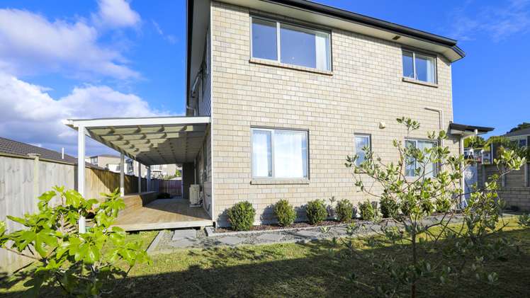 50 Arrowsmith Drive Clover Park_25