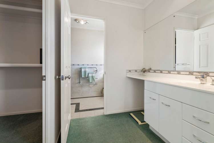 6 Parkhaven Drive Rosehill_21