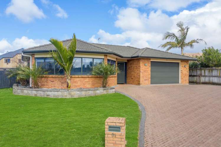 31 Lothian Brae Wattle Downs_22
