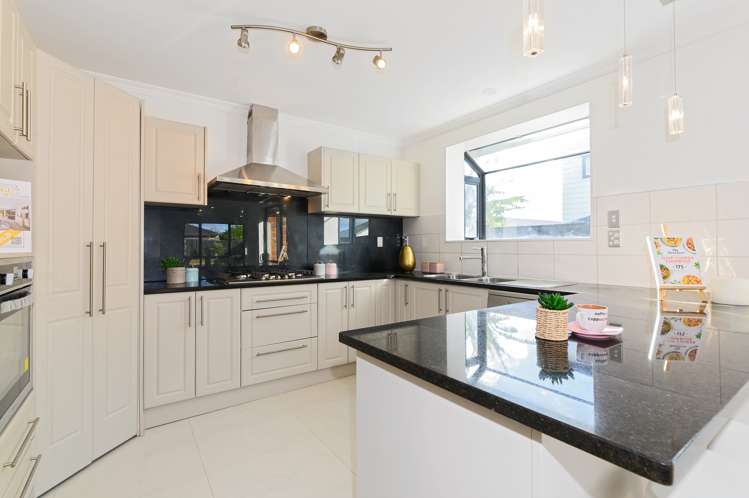 55b Willerton Avenue New Lynn_14