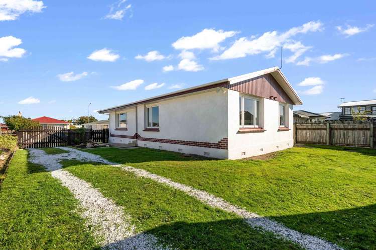 38 Kilmarnock Avenue Strathern_19