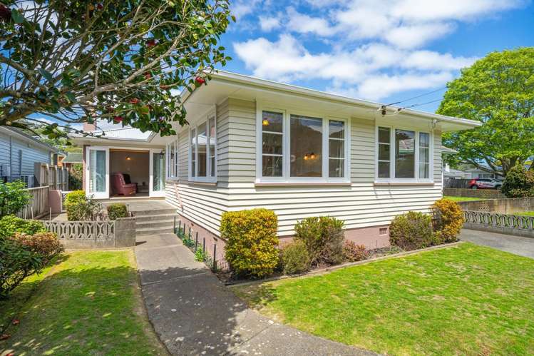 28 Golf Road Manor Park_21