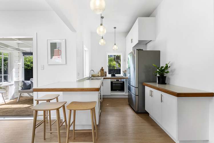 29 Stafford Road Northcote Point_12