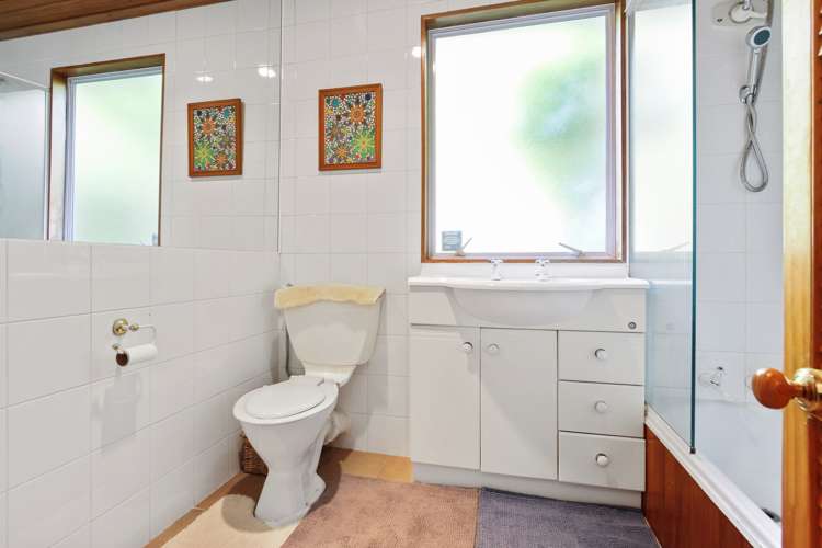 130 Cliff View Drive Green Bay_12