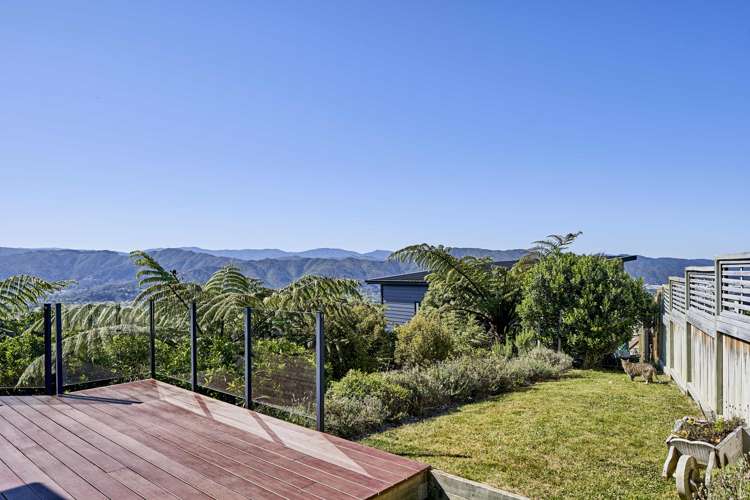 37 Meadowbank Drive Belmont_14