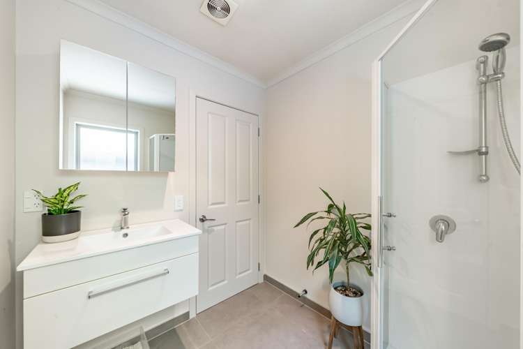 121 Hill Road Belmont_11