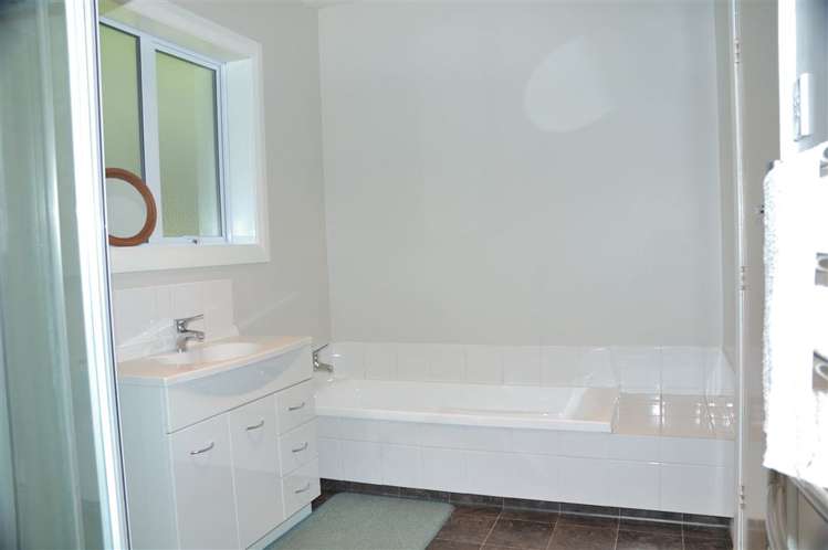 333 Springs Road Halswell_15