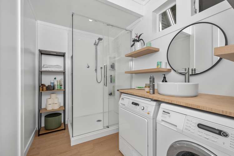 215 Takapu Road Takapu Valley_30