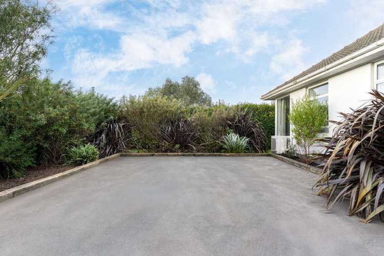 95 Springs Road Hornby_17