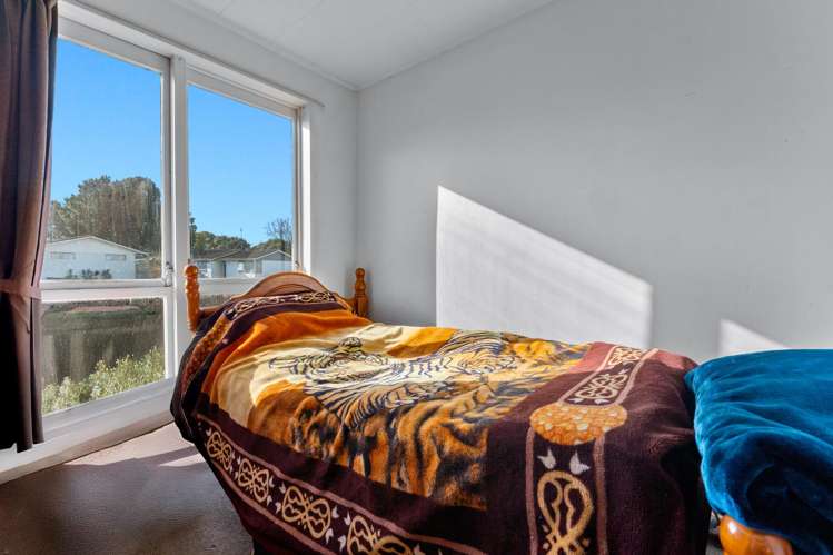 144 Mahia Road Wattle Downs_12