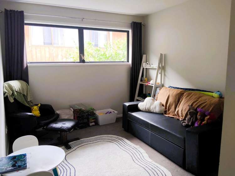 B/4 Lumsden Street 1072_7