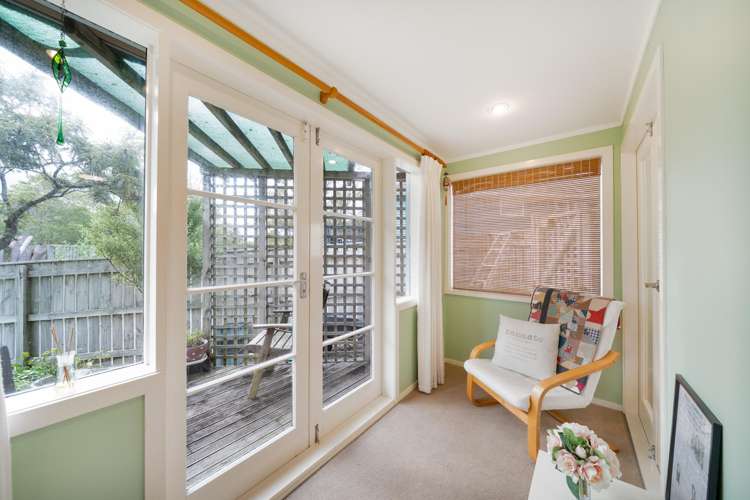 64 Taylor Terrace Tawa_14