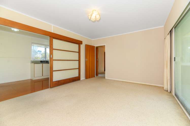 92 Colwill Road Massey_18