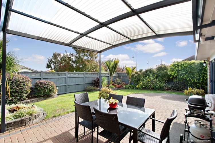 55 Newbliss Crescent East Tamaki Heights_13