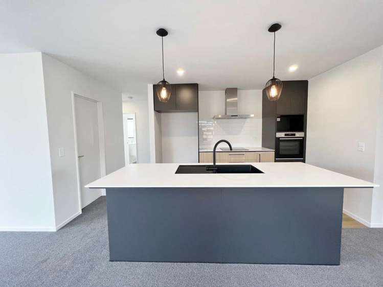 18 Eileen Way Rolleston Selwyn Houses for Rent One Roof