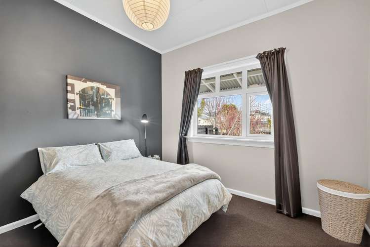 97 Wildberry Street Woolston_5