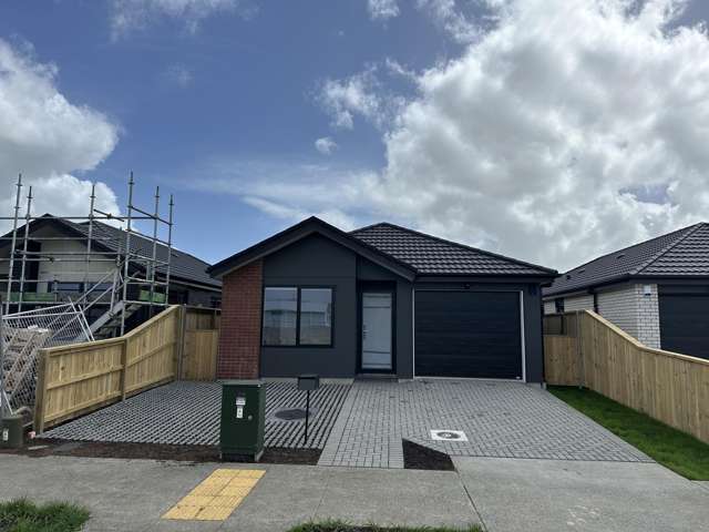 39 Rorotu Avenue Karaka_2