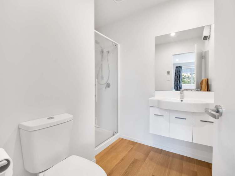 25 Farnborough Way Rolleston_16