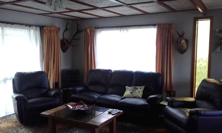 8 Ryley Street Owaka_5