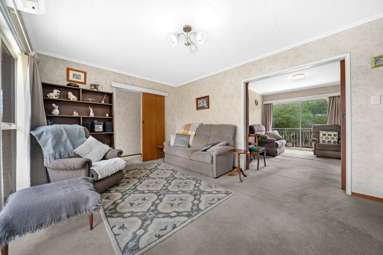 1A Barrie Avenue_2