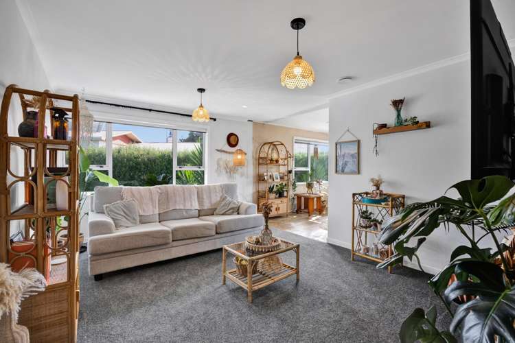 15 Bone Crescent Hawera_7