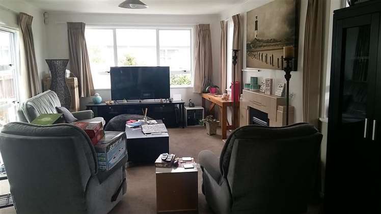 37 Shirley Avenue Papakura_9