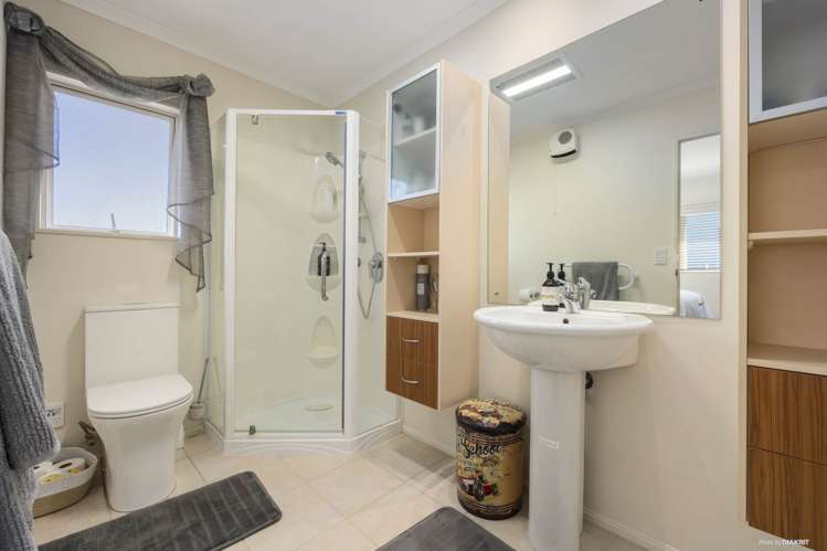 33 Weiti Road Orewa_16