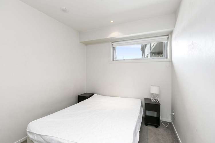 1408/72-82 Taranaki Street 2185_8