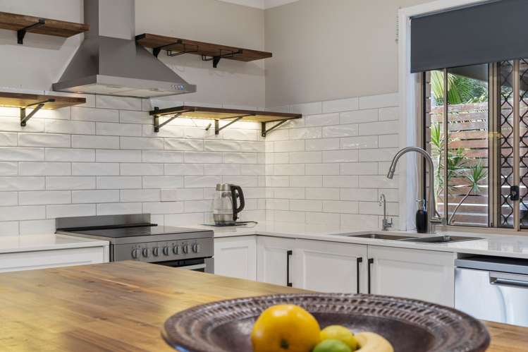 1 Justin Avenue Tamborine Mountain_1