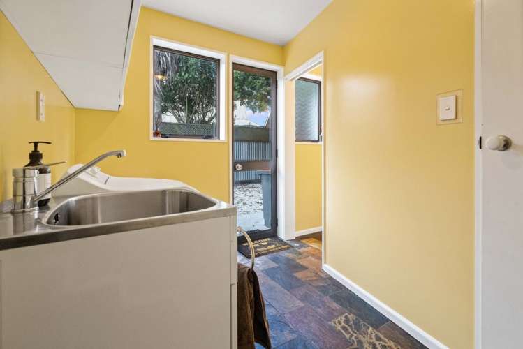 3 Guise Lane Hillmorton_21