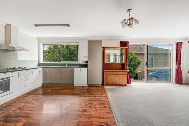 9 Raabia Close Parakai_4