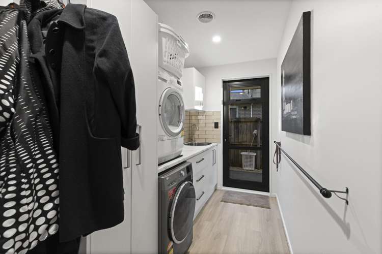 41 Carlsen Street Burwood_13