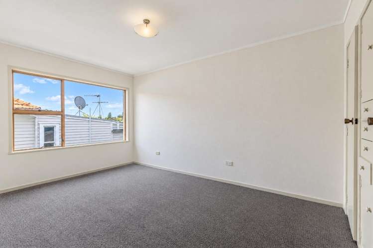 5/7 Inverary Avenue 1662_9