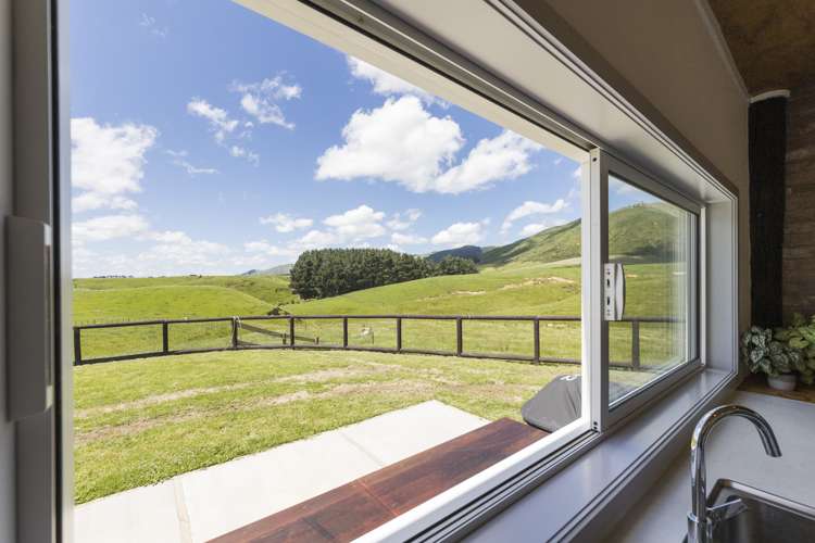 34 Highland View Drive Tokomaru_25