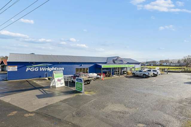 196-200 Clyde Street Balclutha_1