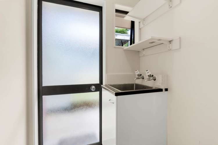 1/11 Weldene Avenue Glenfield_10