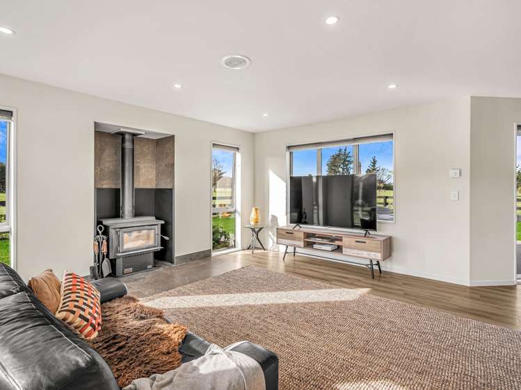70 Rossiters Road_5