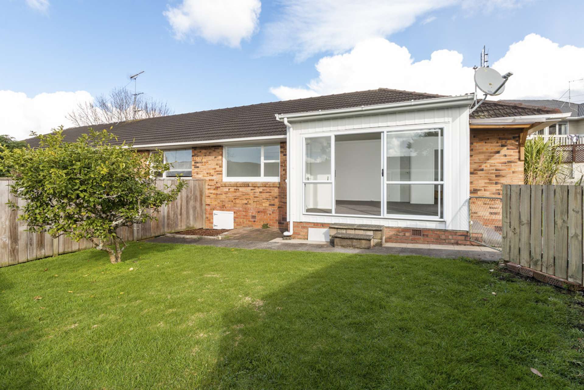 1/216 Queens Road Panmure_0