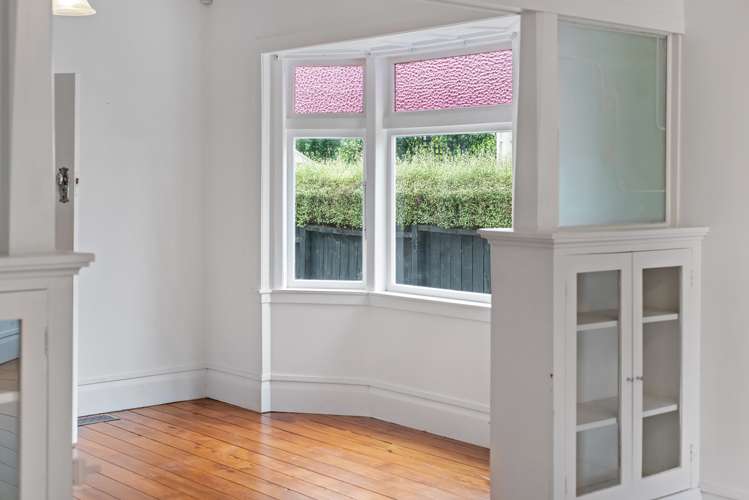 1b Levy Road Glen Eden_14