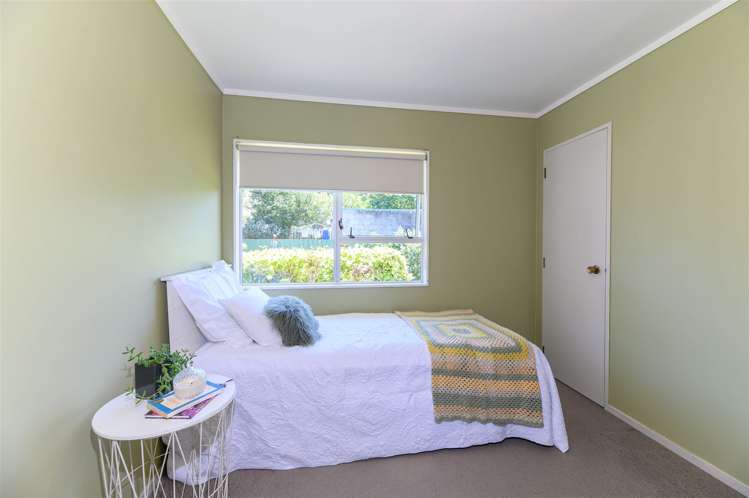 1/41 Yeovil Road Te Atatu Peninsula_8
