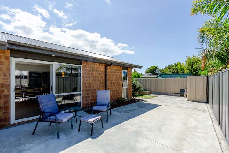 9 Gregory Grove Clive_18