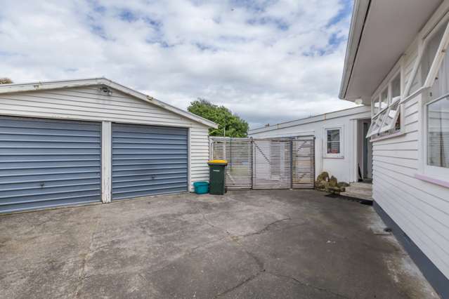 16 Mark Perreau Place Foxton_3