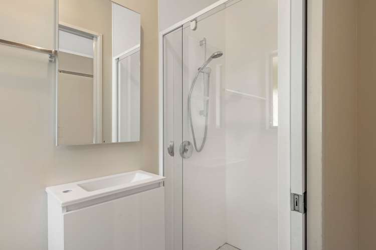 7 Wordsworth Place Stoke_14